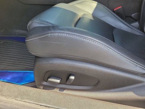 Used 2022 Chevrolet Camaro SS RWD image 12