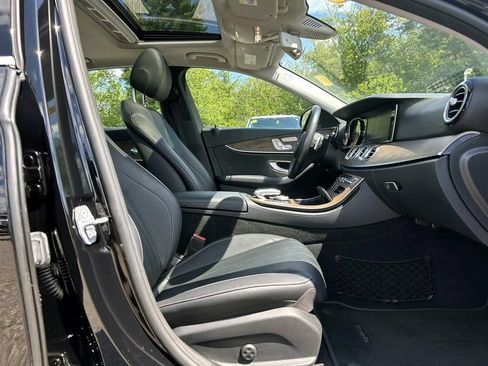 Used 2018 Mercedes-Benz E 300 4MATIC image 21