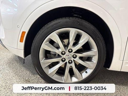 Used 2023 Buick Envision Avenir AWD/4WD image 35