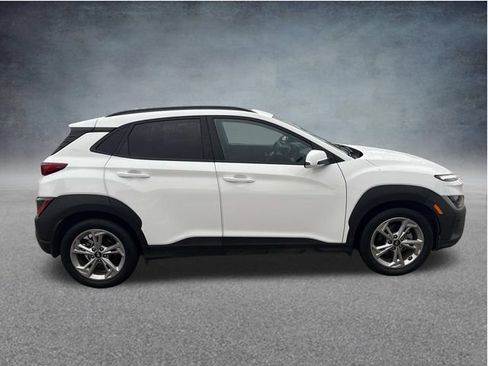 Used 2022 Hyundai Kona SEL w/ Convenience Package FWD image 11