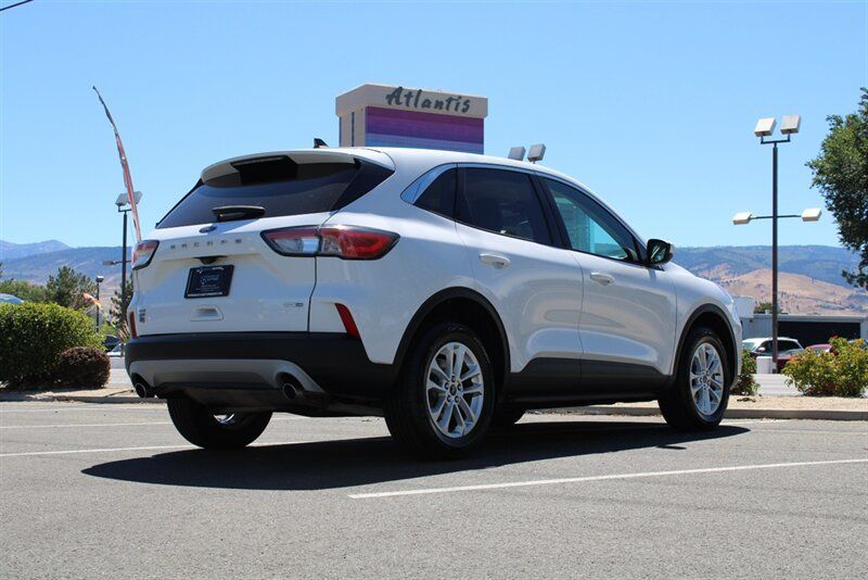 Used 2020 Ford Escape SE AWD/4WD image 7
