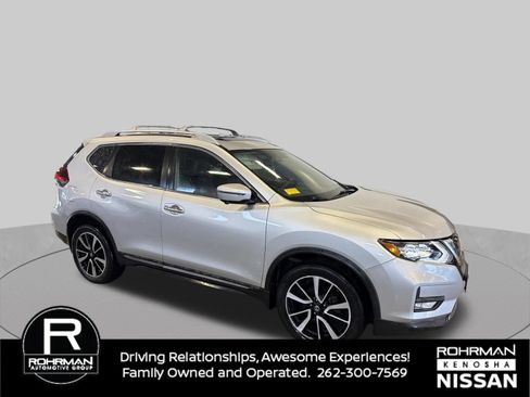 Used 2020 Nissan Rogue SL w/ Premium Package AWD/4WD image 9