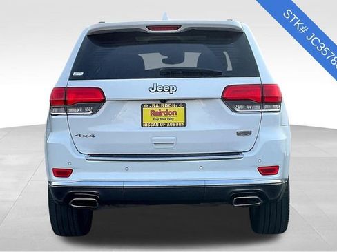 Used 2018 Jeep Grand Cherokee Summit image 4