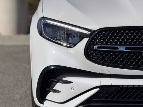 New 2026 Mercedes-Benz GLC 300 image 7