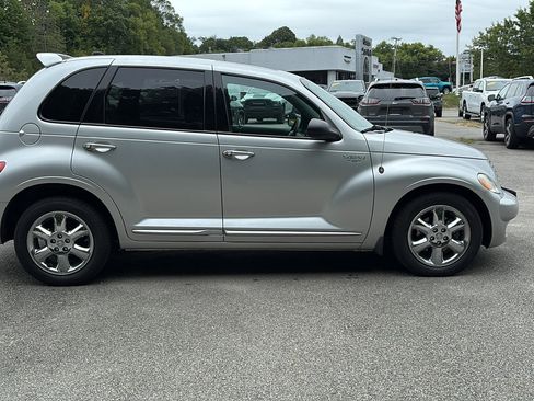 Used 2004 Chrysler PT Cruiser Limited image 2
