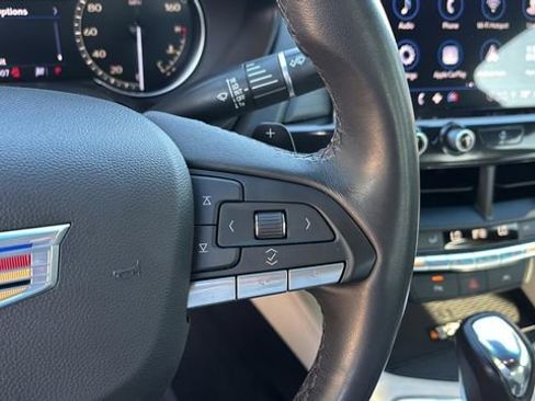 Used 2023 Cadillac CT4 Luxury RWD image 23