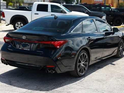 Used 2019 Toyota Avalon Touring FWD image 14