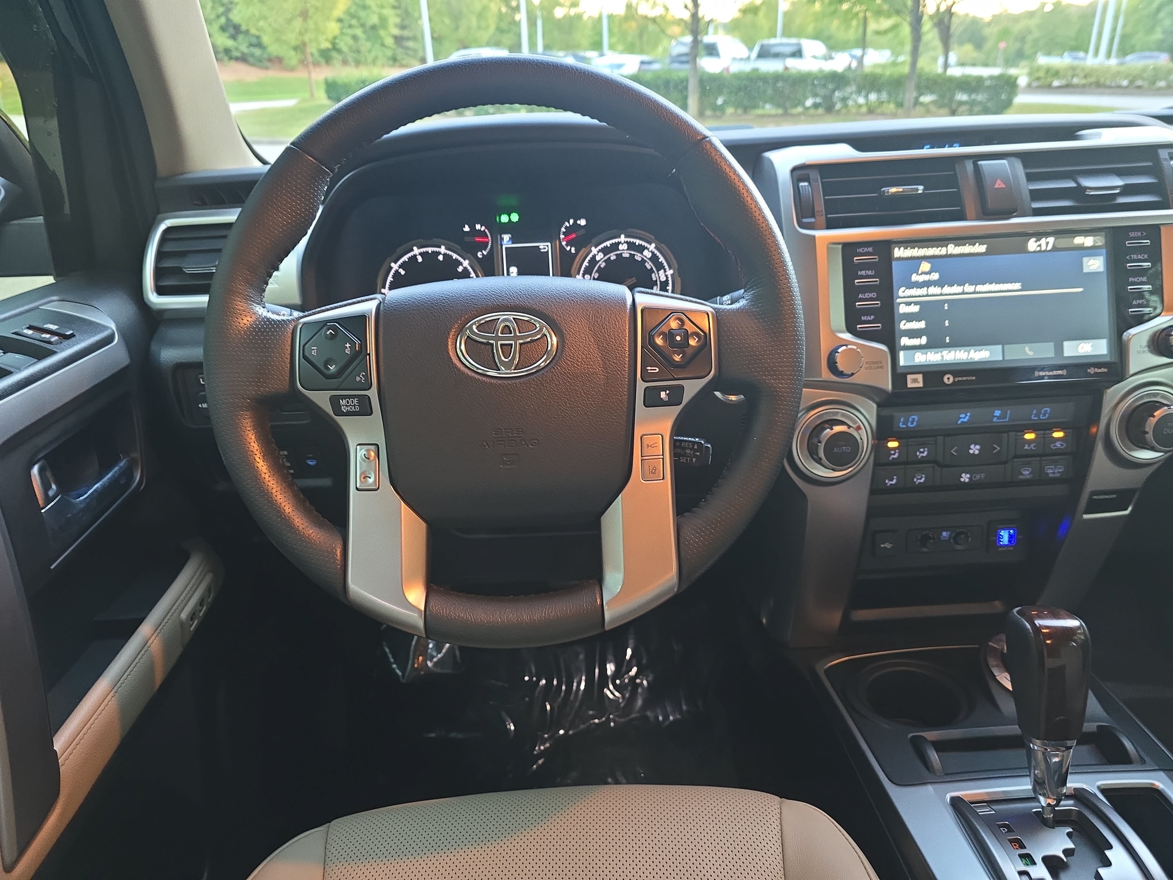 Used 2024 Toyota 4Runner Limited AWD/4WD image 14