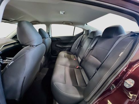 Used 2024 Nissan Altima 2.5 SV FWD image 22