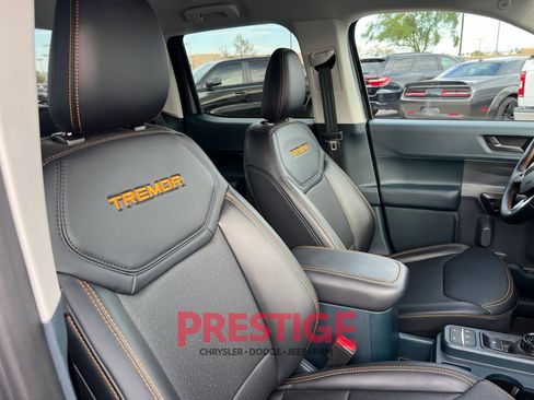 Used 2026 Ford Maverick Tremor AWD/4WD image 21