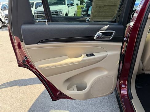 Used 2020 Jeep Grand Cherokee Limited RWD image 10