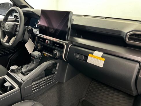 New 2026 Toyota 4Runner TRD Off-Road Premium image 24