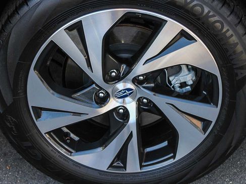 Certified 2025 Subaru Legacy Premium AWD/4WD image 11