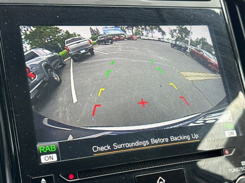 Used 2022 Subaru Ascent Premium w/ Convenience Package image 22