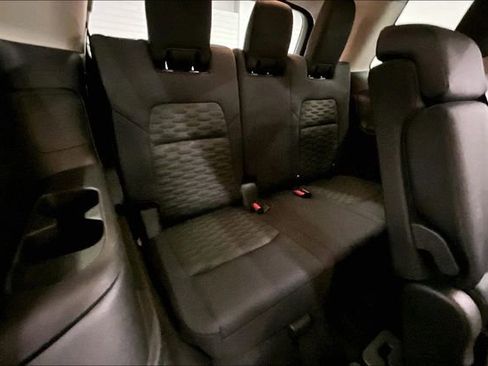 New 2025 Nissan Pathfinder SV image 29