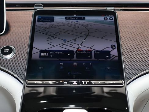 Used 2023 Mercedes-Benz EQE 350+ 4MATIC Sedan image 19