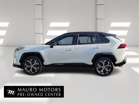 Used 2022 Toyota RAV4 XSE image 6
