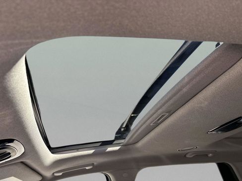 Used 2022 Hyundai Palisade Limited image 13