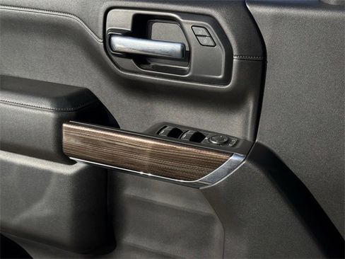 Certified 2021 Chevrolet Silverado 1500 RST w/ Redline Edition image 29