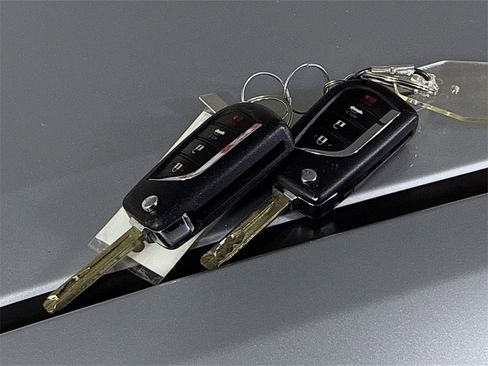 Certified 2023 Toyota Corolla LE image 30