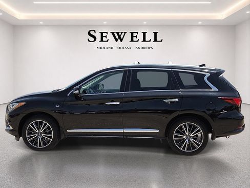 Used 2020 INFINITI QX60 Luxe w/ Sensory Package FWD image 2