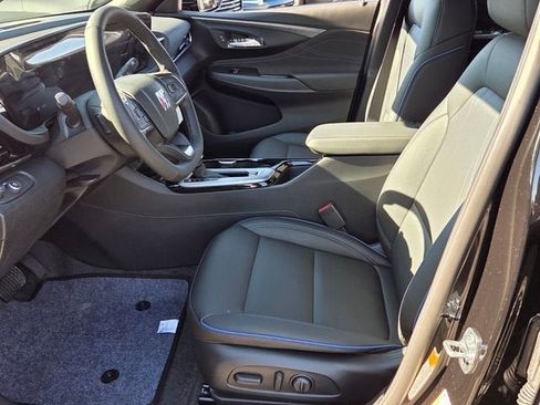 New 2026 Buick Envista Sport Touring w/ Convenience I Package FWD image 9