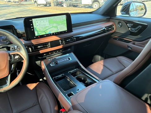 New 2026 Lincoln Aviator Reserve image 31