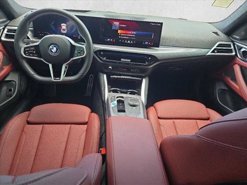 Used 2025 BMW i4 xDrive40i w/ M Sport Package AWD/4WD image 21