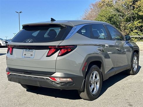 Certified 2024 Hyundai Tucson SE image 30