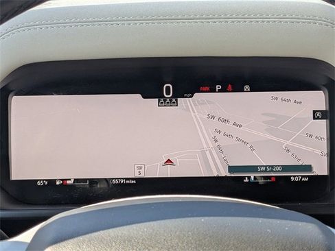 Used 2023 Land Rover Defender 110 SE image 23