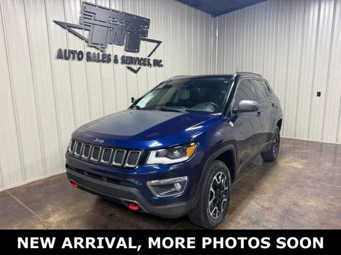 Used 2021 Jeep Compass Trailhawk w/ Sun and Sound Group AWD/4WD image 1