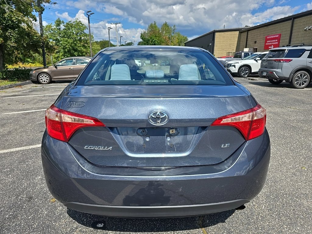 Used 2017 Toyota Corolla LE w/ Carpet Mat Package (TMS) FWD image 11