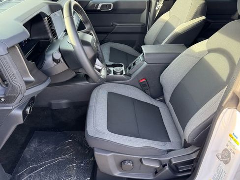 New 2025 Ford Bronco Big Bend image 7