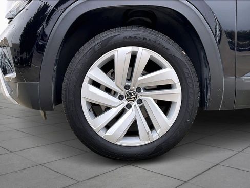 Used 2021 Volkswagen Atlas Cross Sport SE image 9