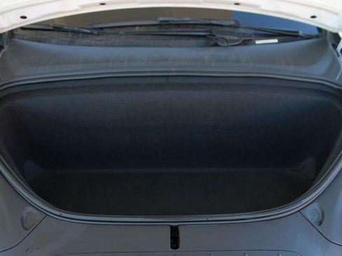 Used 2019 Tesla Model X Long Range image 34