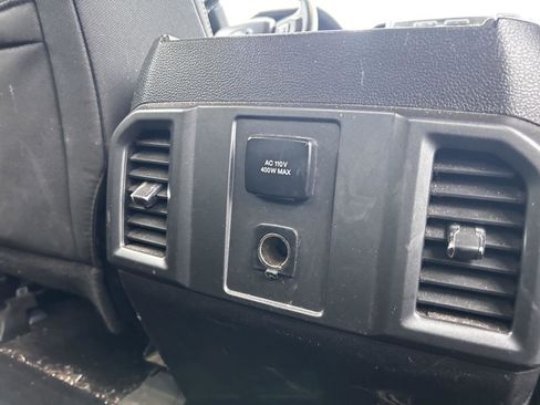 Used 2016 Ford F150 XLT w/ Equipment Group 302A Luxury image 15