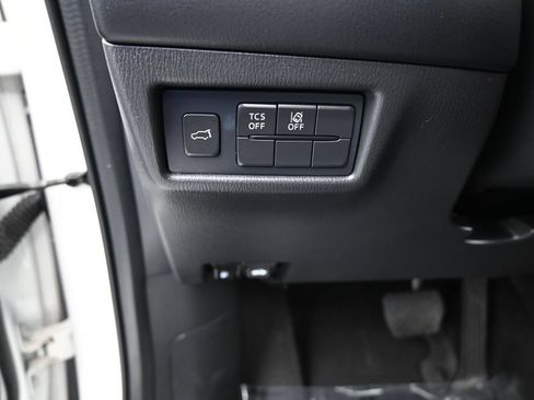 Used 2021 MAZDA CX-5 Touring w/ Touring Preferred SV Package FWD image 13