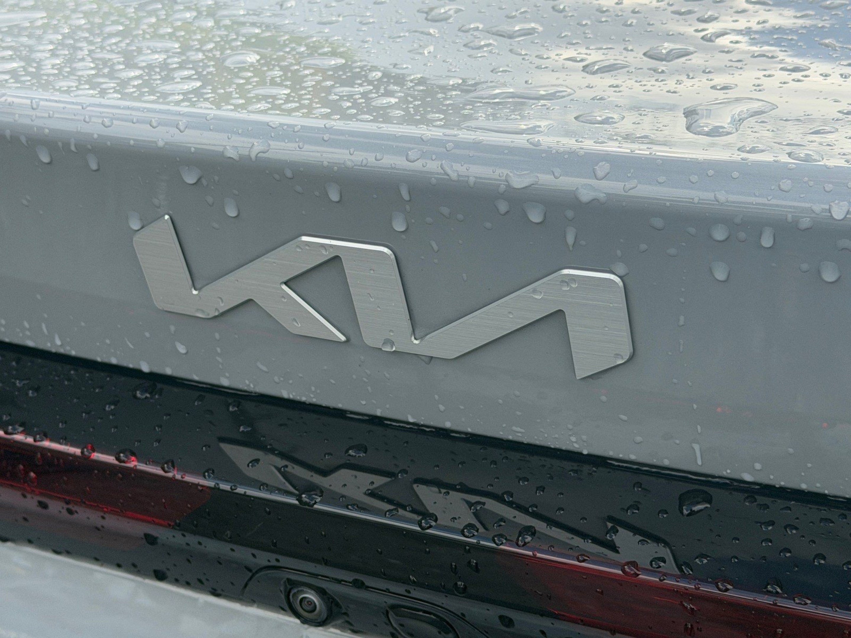 Used 2025 Kia K5 GT-Line w/ GT-Line Premium Package FWD image 9