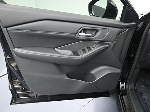 New 2026 Nissan Rogue SV image 13