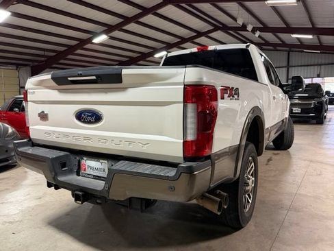 Used 2019 Ford F250 King Ranch w/ King Ranch Ultimate Package AWD/4WD image 6
