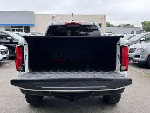 Certified 2024 Chevrolet Colorado ZR2 w/ ZR2 Convenience Package III AWD/4WD image 7
