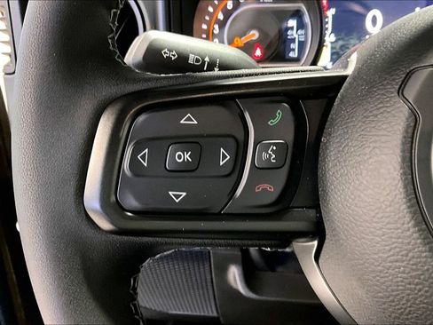 New 2026 Jeep Gladiator Mojave image 13