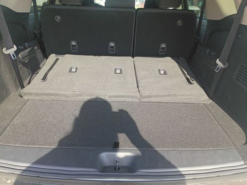 New 2026 Nissan Pathfinder SV image 8