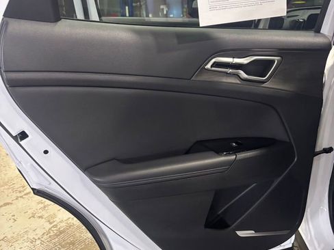 Used 2023 Kia Sportage X-Line w/ X-Line Premium Package image 18