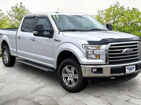 Used 2015 Ford F150 XLT w/ Equipment Group 301A Mid AWD/4WD image 3