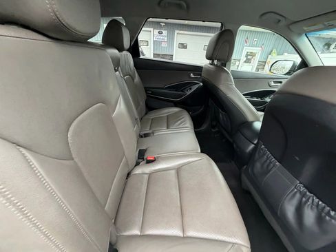 Used 2017 Hyundai Santa Fe SE w/ SE Premium Package 02 image 18