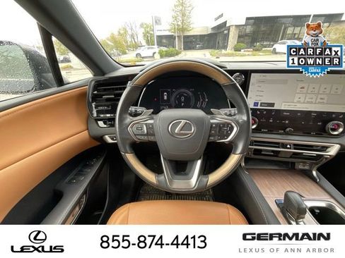 Used 2023 Lexus RX 350h w/ Accessory Package (2T) AWD/4WD image 16