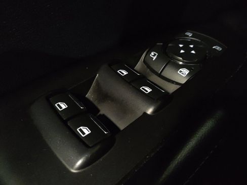 Used 2018 Lincoln MKX Reserve FWD image 27