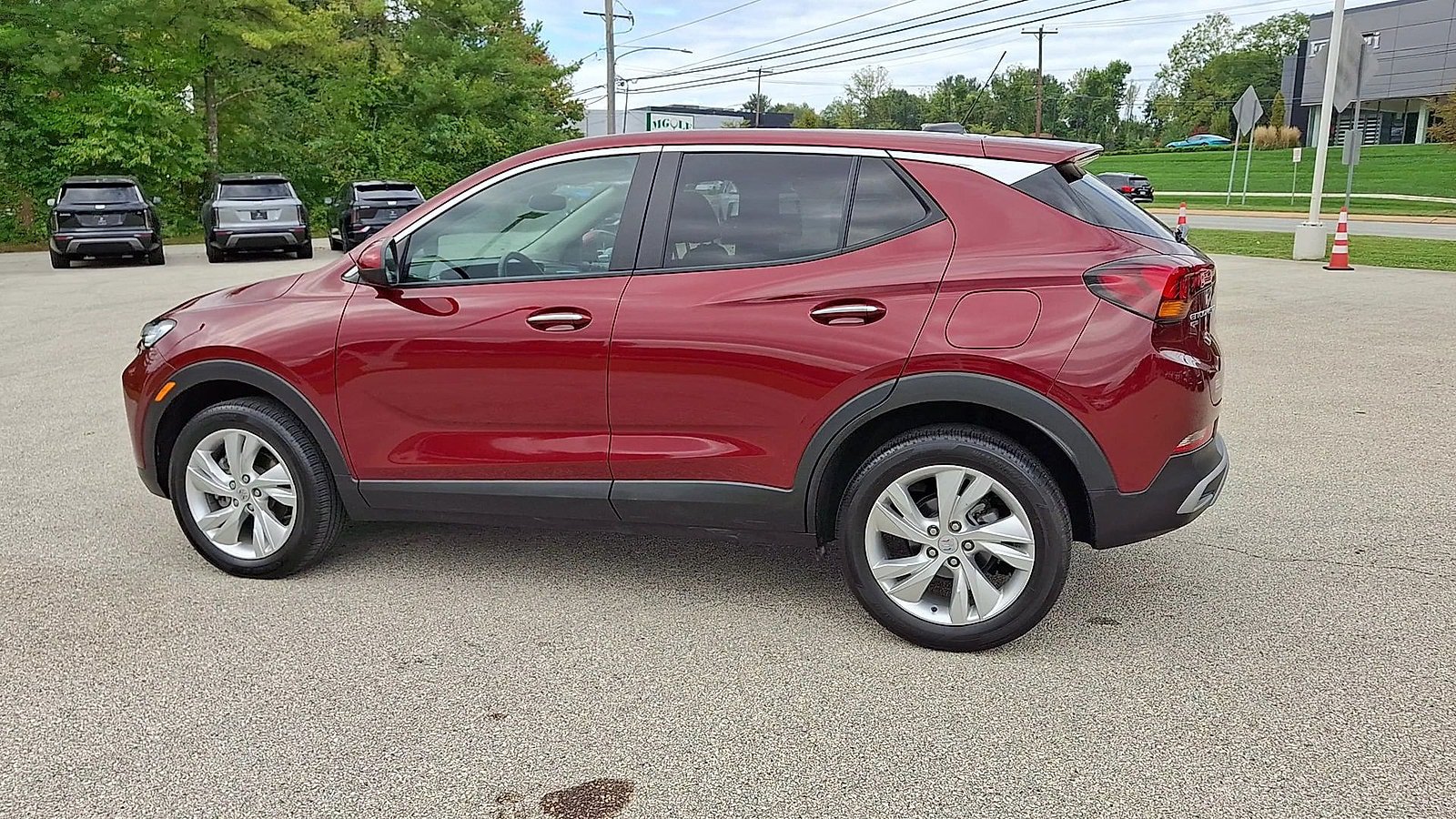 Used 2024 Buick Encore GX Preferred AWD/4WD image 6