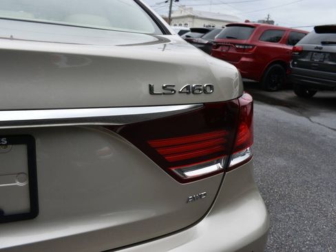 Used 2014 Lexus LS 460 AWD w/ Comfort Package image 34